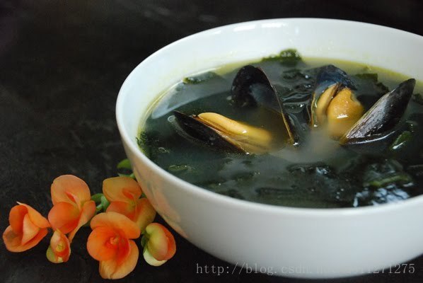 Miyeok Guk (Korean Seaweed Soup) - Миён Гук (Корейский суп из морепродуктов)