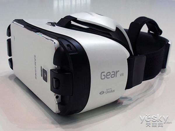 三星S7发布会通过VR直播，手机安装 Google Unpacked 2016 app