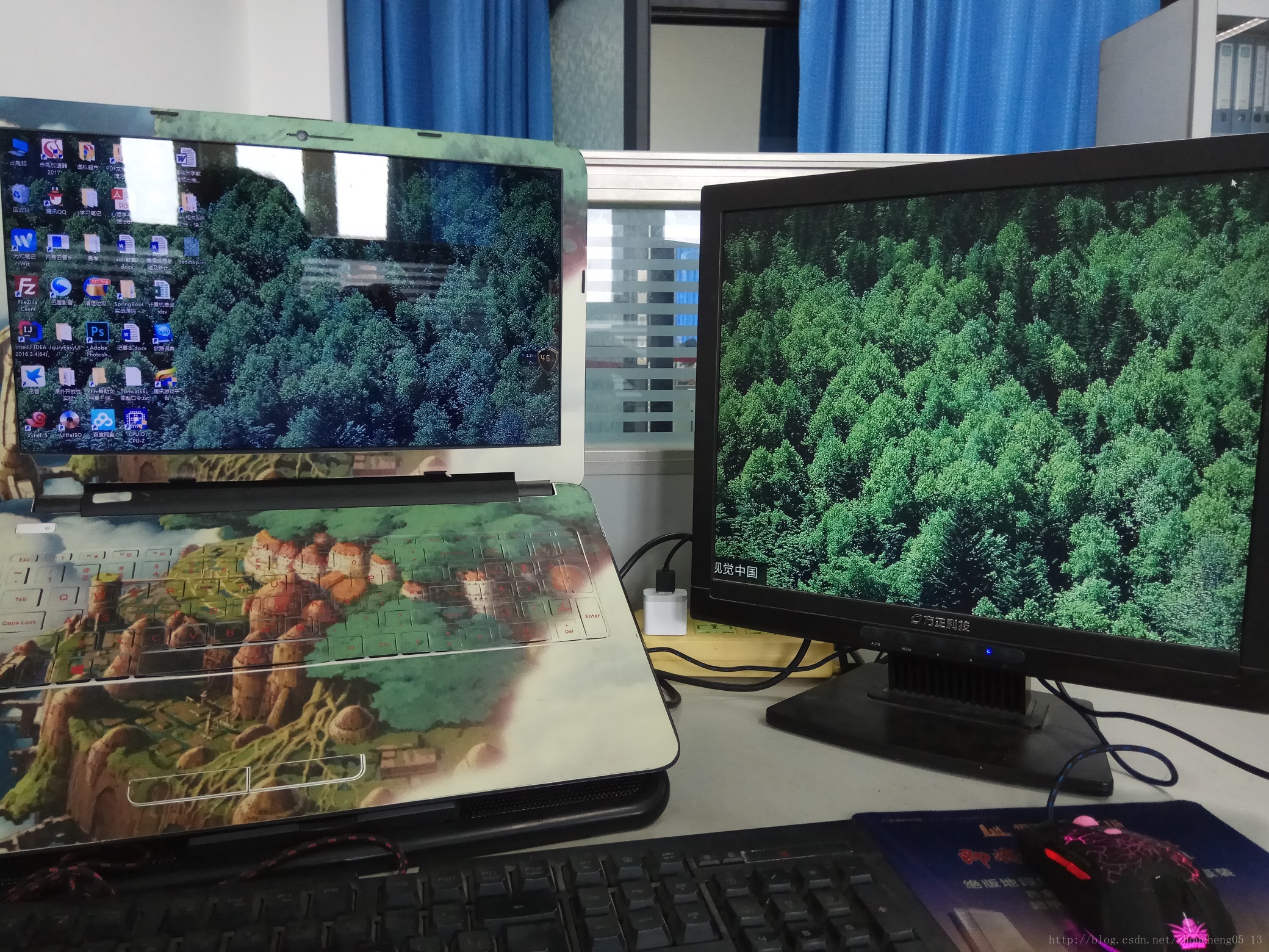 这里写图片描述