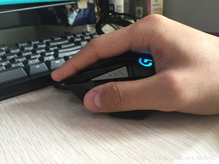 罗技g502鼠标使用感受 以及与g402的对比体验 Defetc的博客 程序员its404 G402和g502哪个手感好 程序员its404