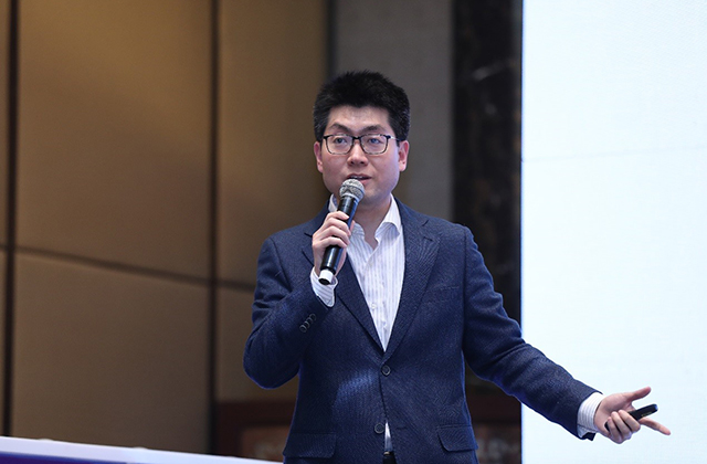 https://img-blog.csdn.net/20180410192311510