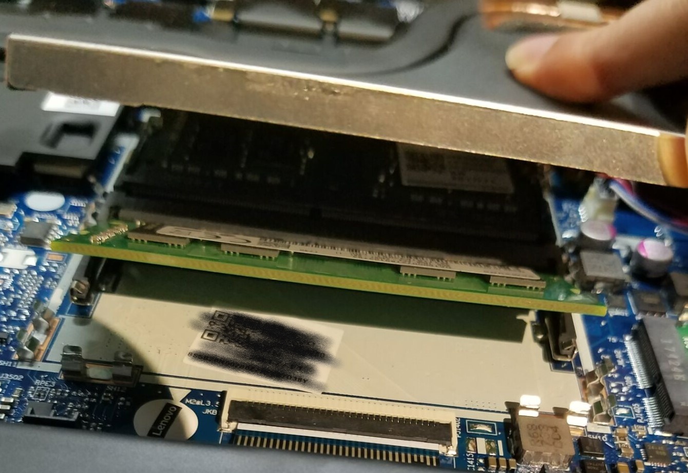 联想拯救者r720加装内存条